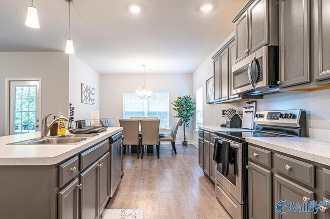 Photo - 176 Tybee Dr