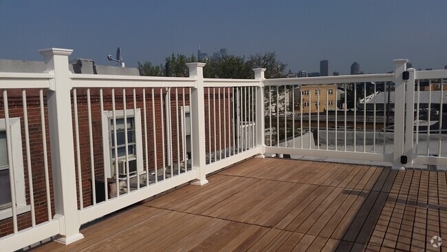 Building Photo - 815 Wharton St Unit Upper Rental