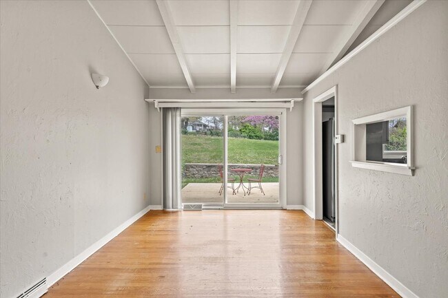 Photo - 4603 S Willis Ave