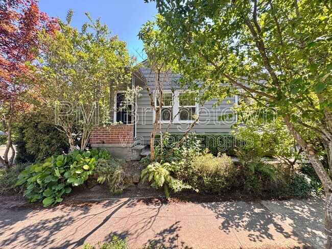 Building Photo - 7903 SE 17th Ave Rental