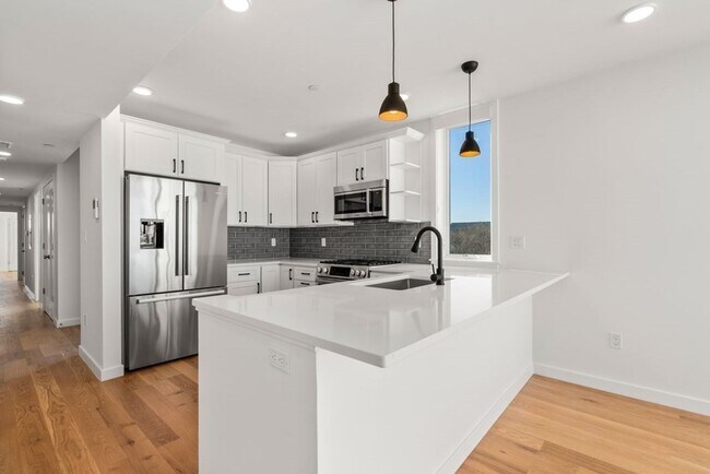 Photo - 175 Gove St Unit 5R