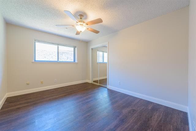 Photo - 1915 Wendy St