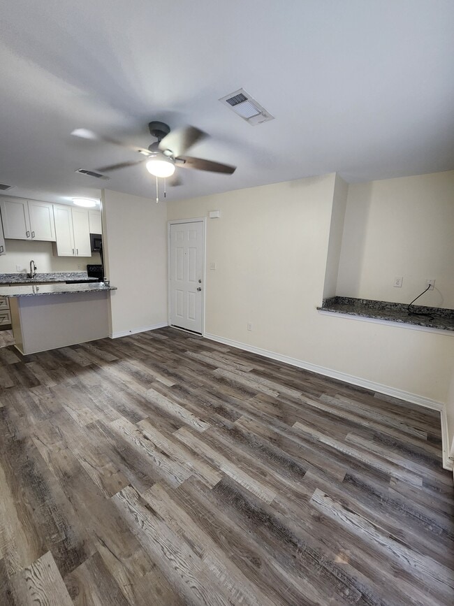 Photo - 4780 Pontchartrain Dr