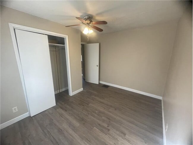 Photo - 407 Mason St