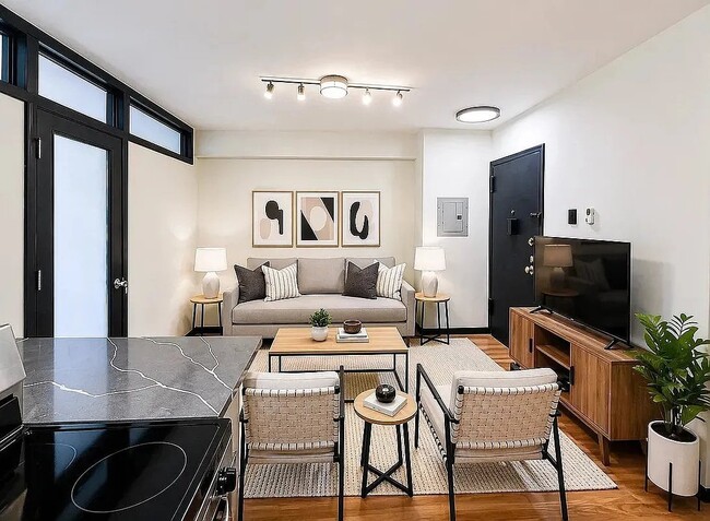 Photo - 340 E 58th St Unit 1B