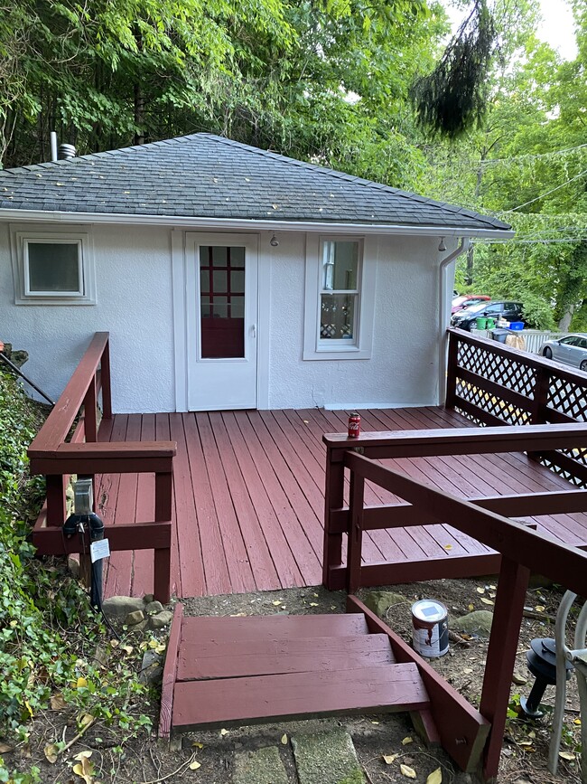 Private patio - 782 Rte 9 Rental