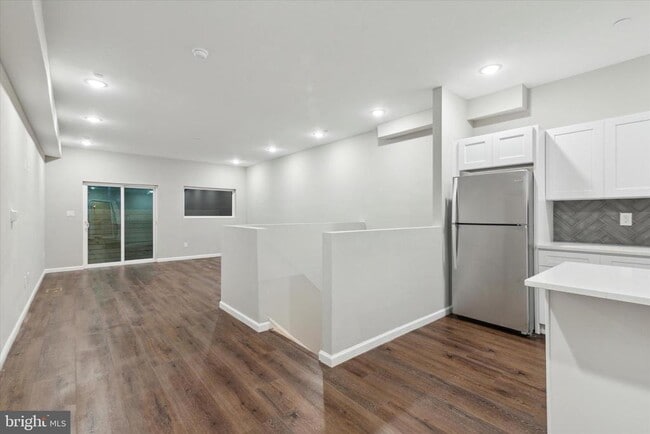 Photo - 1230 N Marshall St