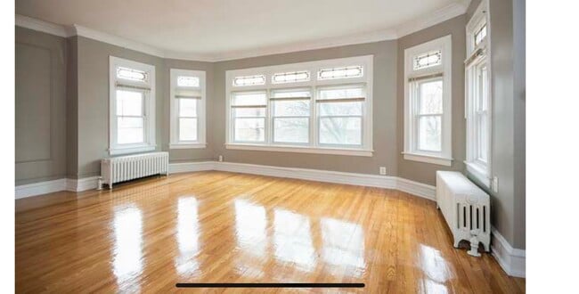 JUMBO APARTMENT - 7437-7439 S Chappel Ave Rental