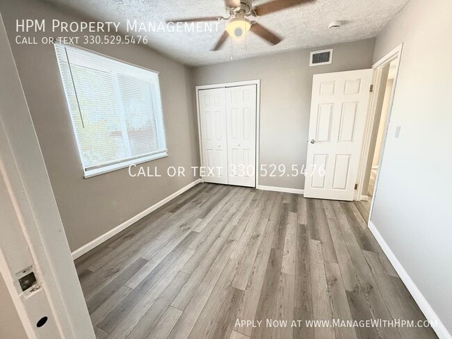 Photo - 20586 Lorain Rd Unit 9