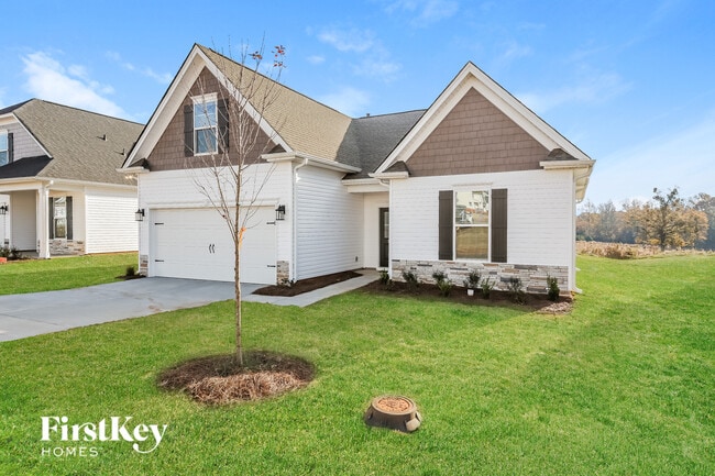 901 Birchcrest Wy
