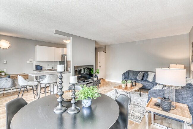 Photo - Garneau Place