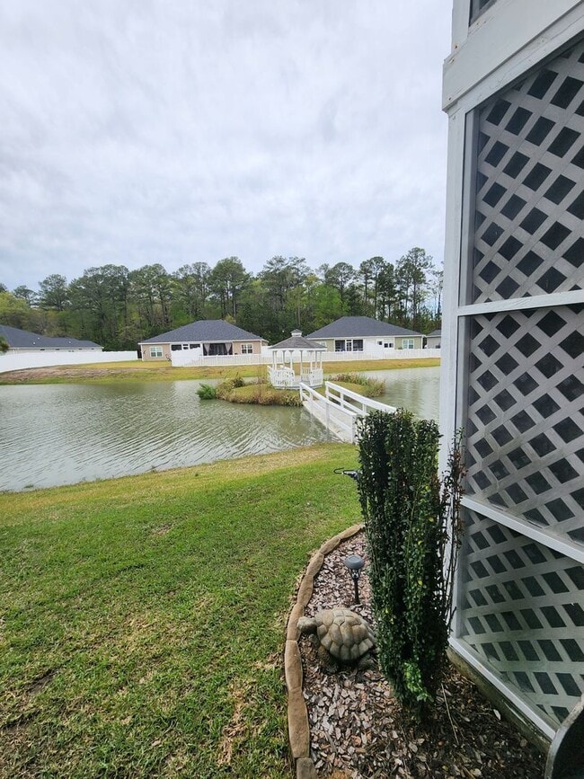 Photo - Oakdale Terrance Condo Water Front!!!