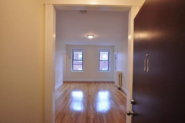 Photo - 90 Brainerd Rd Unit 14