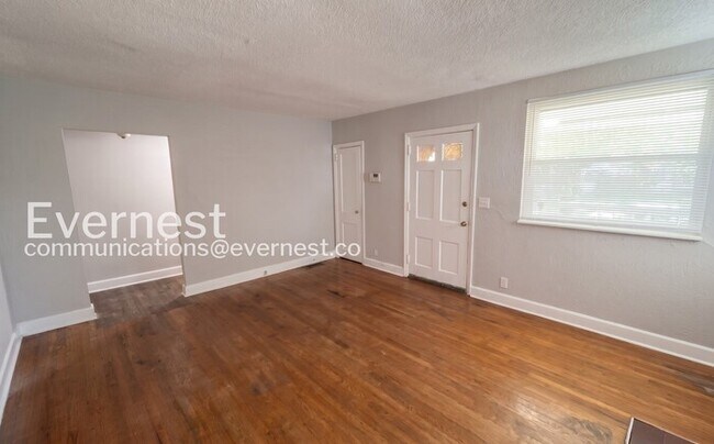 Photo - 8504 3rd Ave N