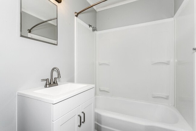 Photo - Newly Remodeled 2 Bedroom Home