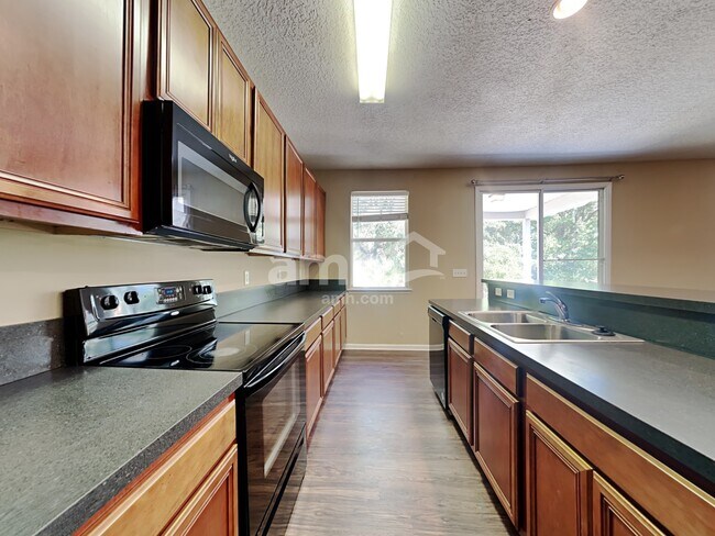 Photo - 86380 Cartesian Pointe Dr