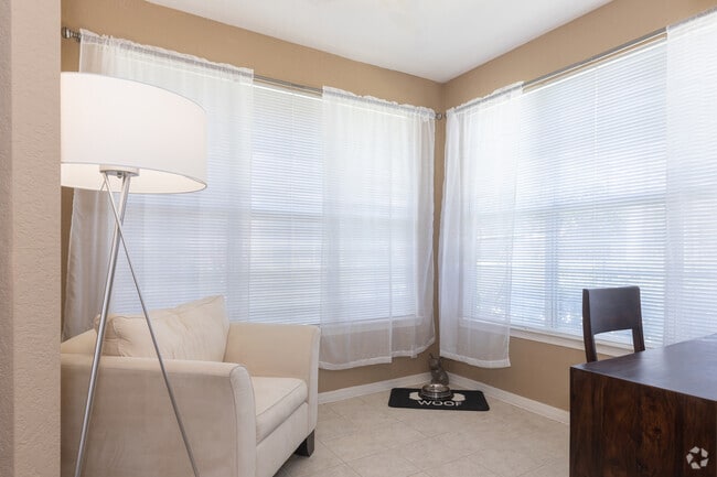 2BR, 2BA, - 1295SF