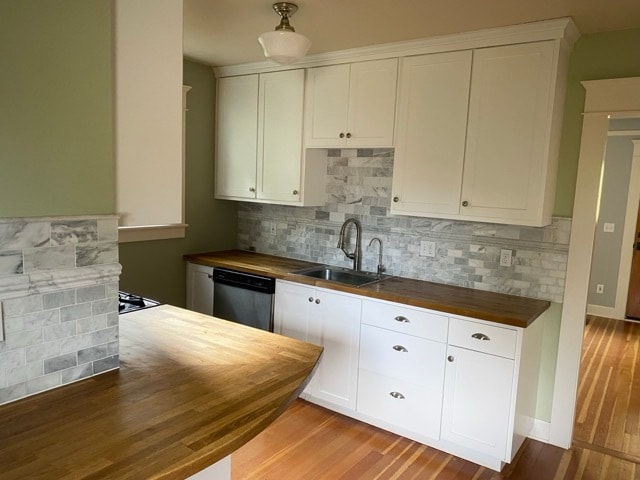 Photo - 5844 NE 12th Ave Unit Upstairs