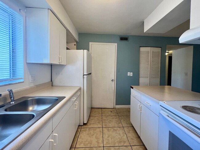 Photo - All inclusive 2 bed/ 1 bath condo in Hidden Lakes - Coming Soon near Downtown SRQ Unit A