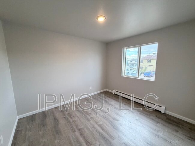 Photo - 3246 Downey Ct