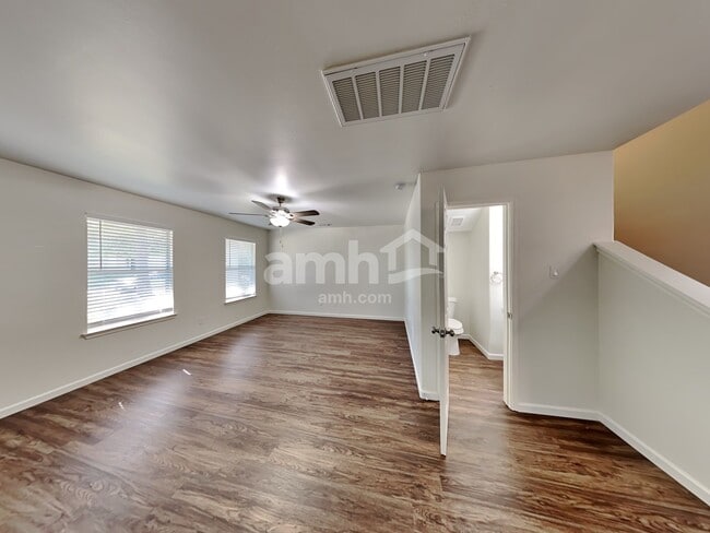 Photo - 16778 Fallen Timbers Dr