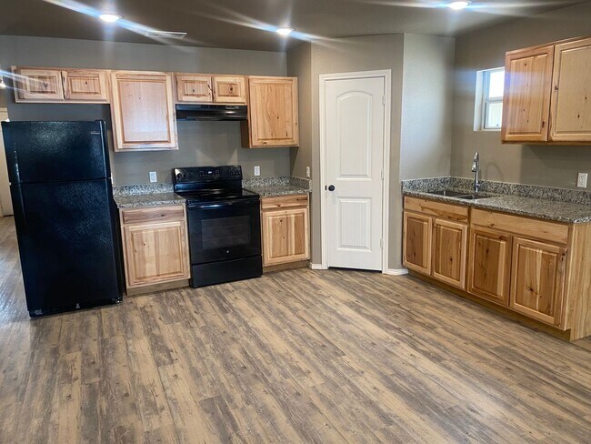 Photo - 3 bed 2 bath