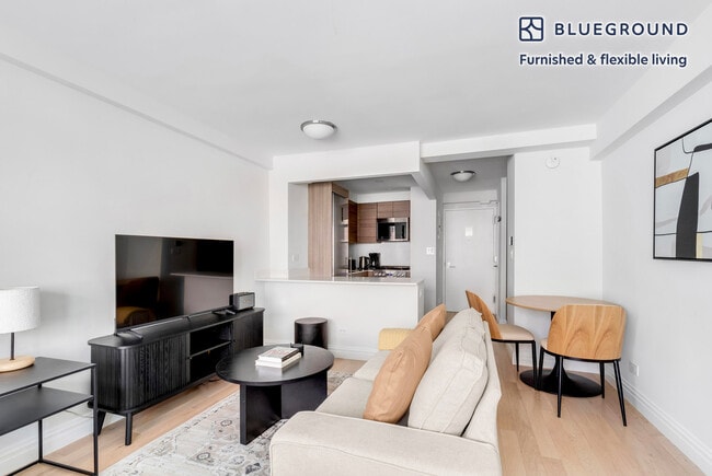 Photo - 340 E 51st St Unidad FL8-ID1999