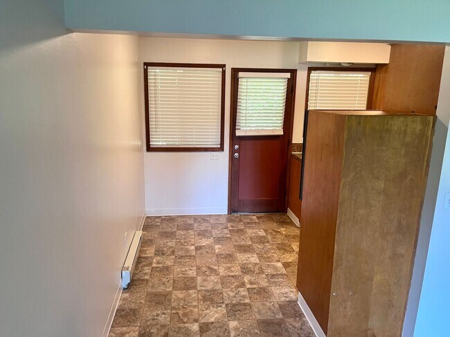 Photo - Single level 2 bed flat meets Midcentury COOL Unidad 7035