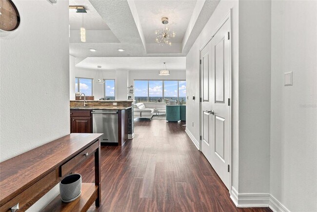 1209 E Cumberland Ave Unit 2504