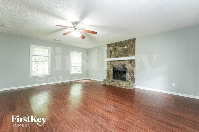 Photo - 5565 Westberry Ln