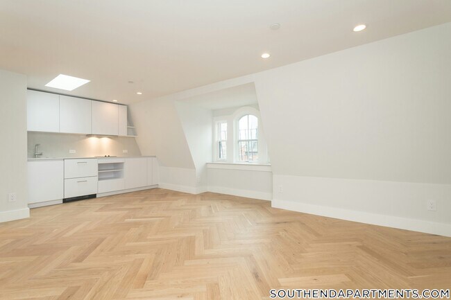 Photo - 461 Massachusetts Ave Unidad 15