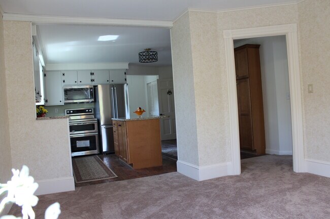 Photo - 27 Commonwealth Ave Unidad 2