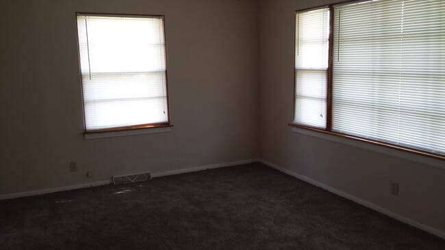 Photo - 151 Allison St