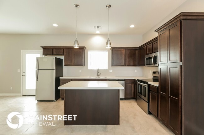 Photo - 2000 N 36th St