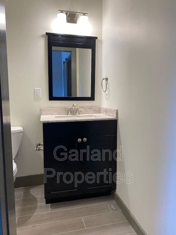 Photo - 821 Salem Ave SW Unit 203