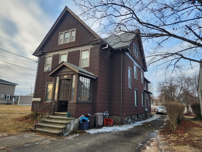 Photo - 661 Park Pl Unidad Apt A