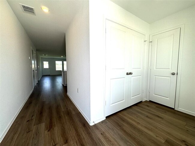 2720 Schwartz Ln