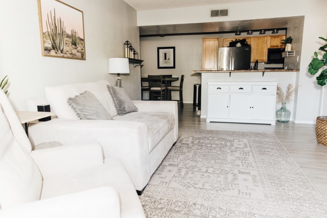 Building Photo - 2938 N 61st Pl Unit #117