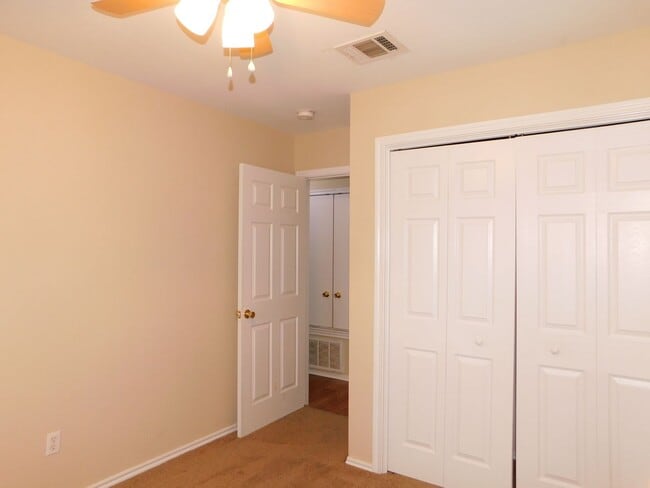 6726 Windrift Way Unit B