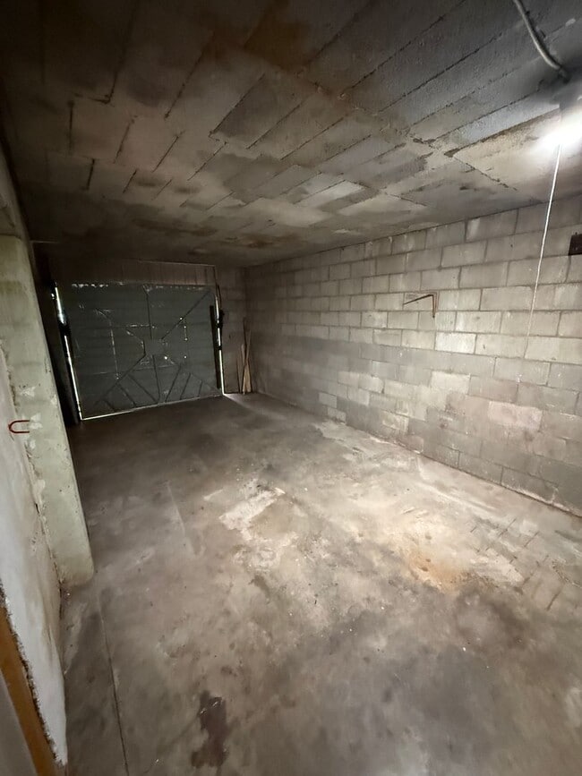 Photo - 1 bedroom efficiency available 2/1!!