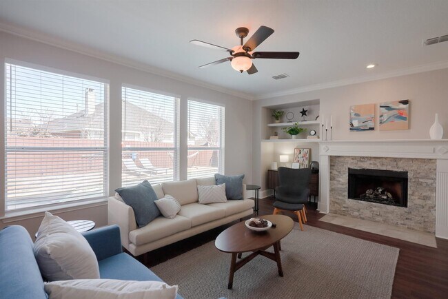 Photo - 2808 Wales Ct