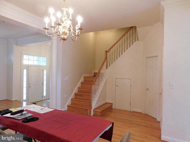 Photo - 724 Ridgemont Ave