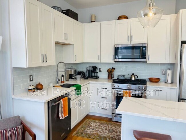 Photo - 1512 K St SE Unit #2