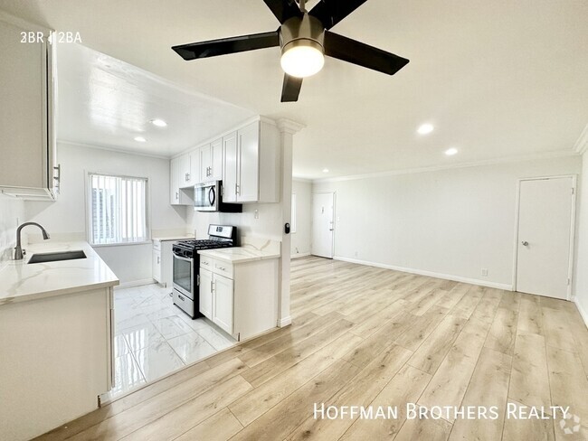 Building Photo - 6025 Whitsett Ave Unit 6A Rental