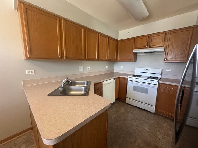 Photo - 2503 Dickens Dr Unit 2503