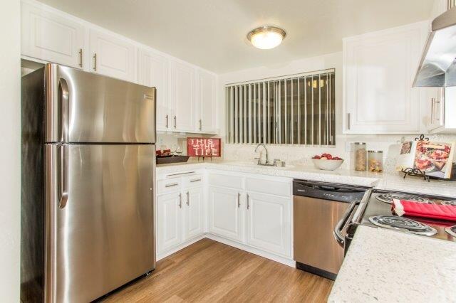 Photo - 800 E Bobier Dr Unidad N3