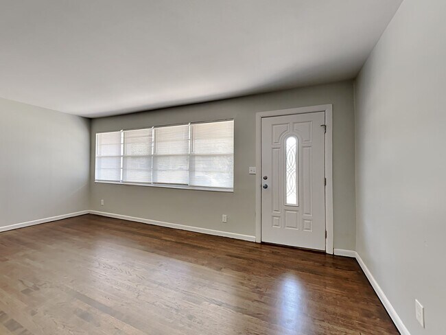 Photo - Renovated 3BR/2BA Home in Arlington Hills Jacksonville | Garage & Fenced Yard