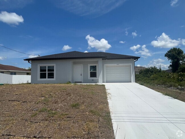 Building Photo - LOCATION LOCATION LOCATION-BRAND NEW 2 BED... Rental