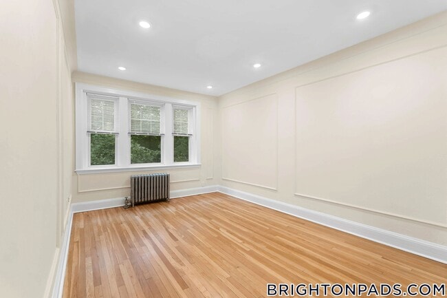 100 Kilsyth Rd Unit 5