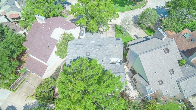 Photo - 923 Cranberry Hill Ct